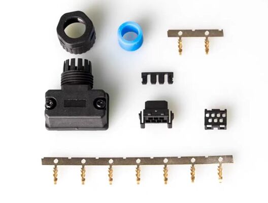 4-Pin Servo Motor Connector with Crimp/Solder Termination and Silver/Gold Plated Contacts