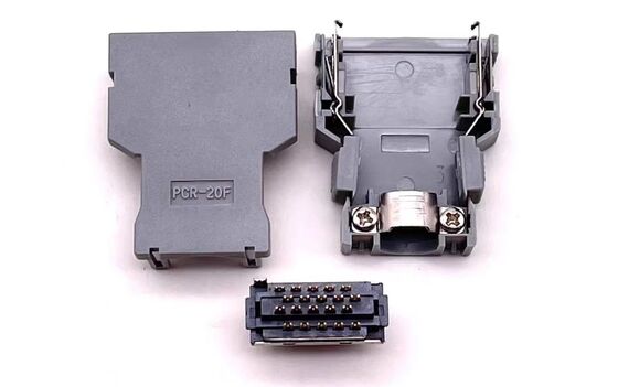 20-pin FANUC Servo Motor Connector with 1000V Voltage Rating and Crimp/Solder Termination