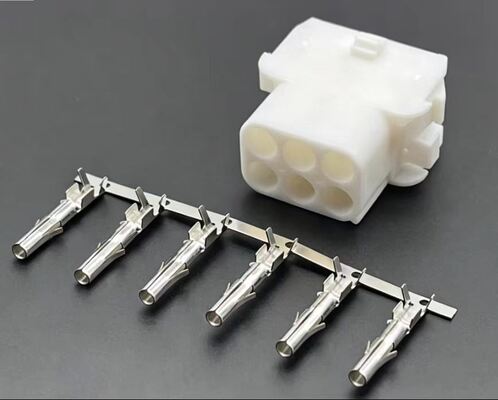 Yaskawa 5 Series 6-pin Servo Motor Connector with Brake Plug 350781-1 for 1000V Applications